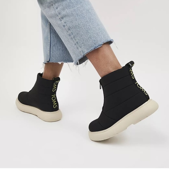 Toms Alpargata Mallow Puffer black boots NWT - Picture 12 of 15